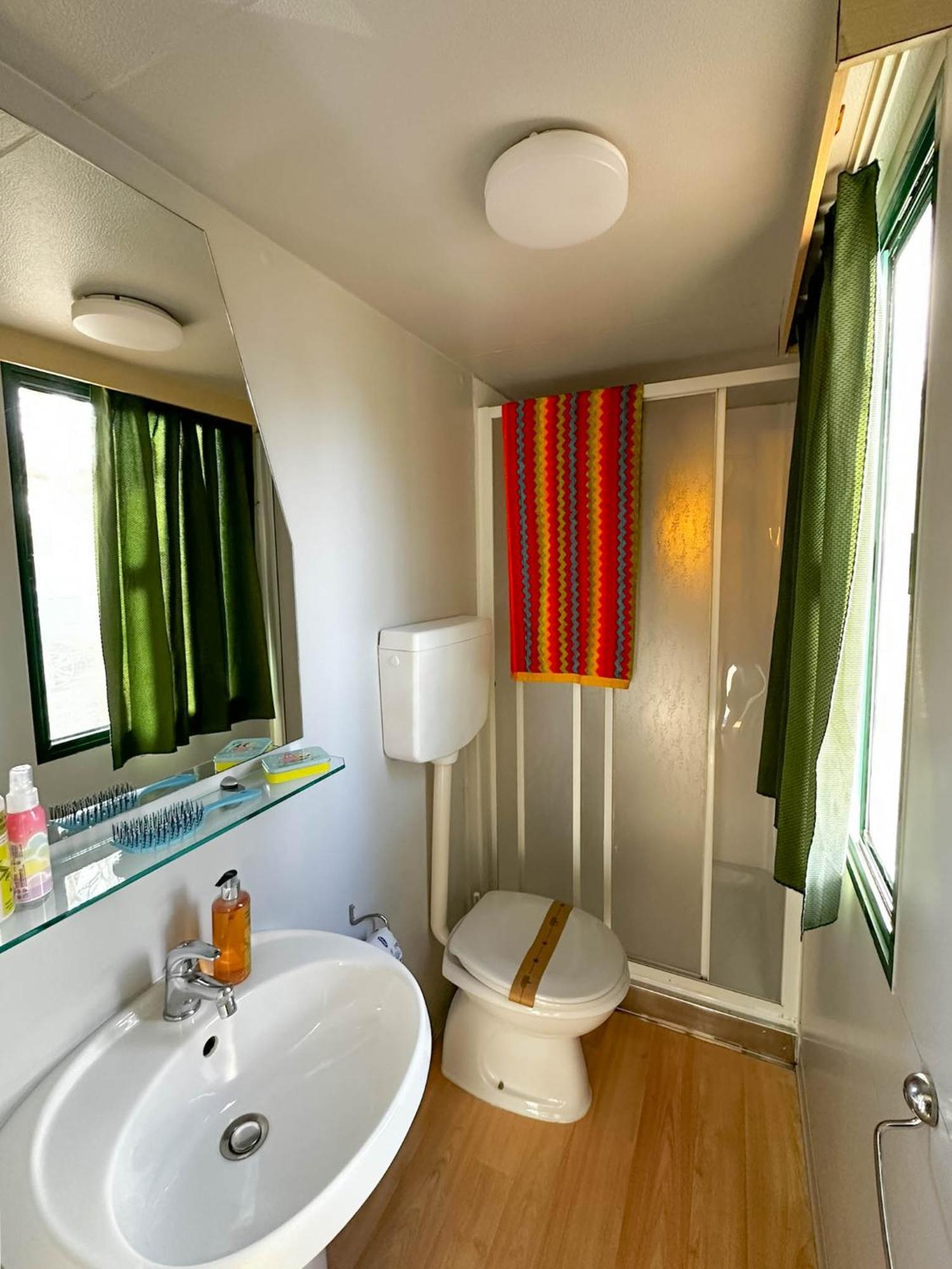 Sereno Camping Holiday Moniga del Garda ภายนอก รูปภาพ